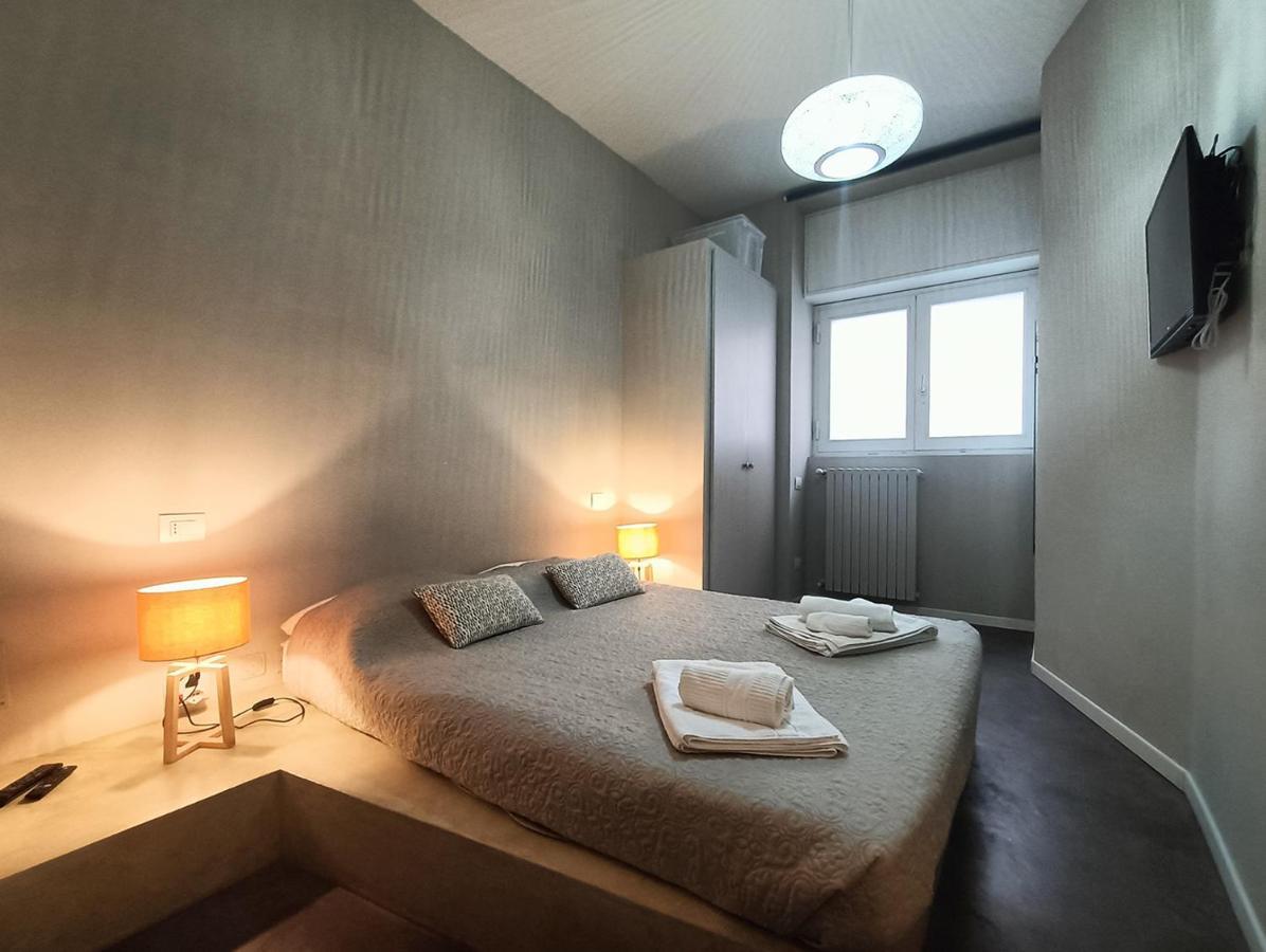 Game House In The Center Apartman Milánó Kültér fotó