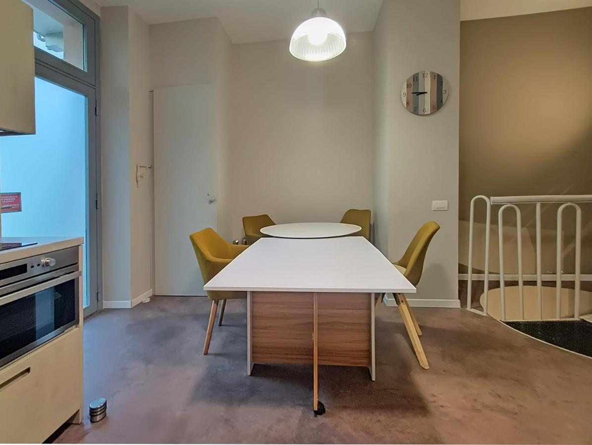 Game House In The Center Apartman Milánó Kültér fotó